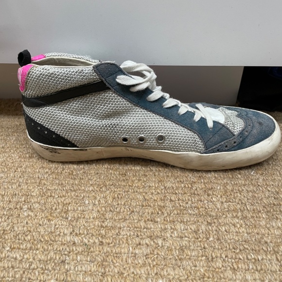 Golden Goose Women's Sneakers with Pink Star - Picture 2 of 6